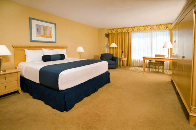 Renezvous Tower Premier King Room - Hotels in Atlantic City NJ