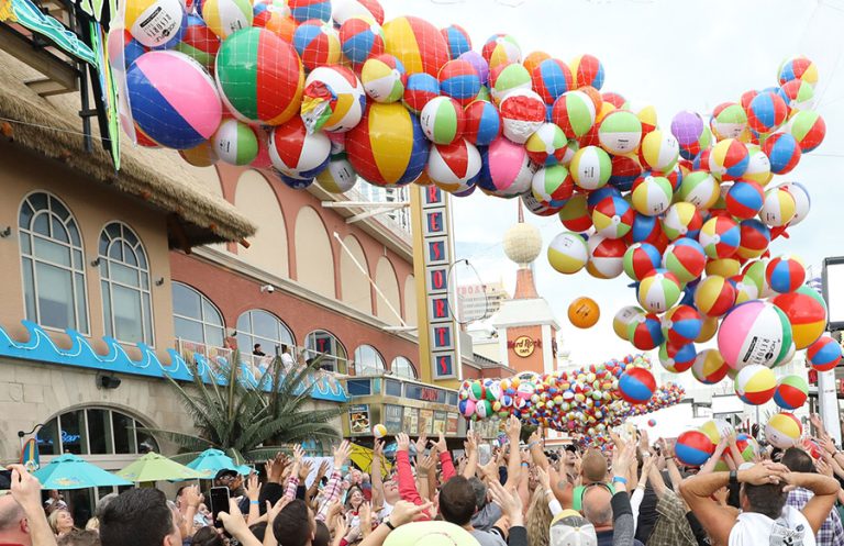 memorial day weekend beach ball drop