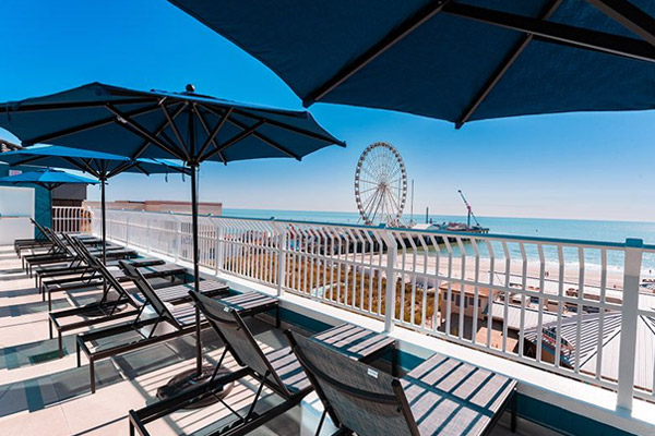 indoor outdoor pool deck rooftop resorts ac