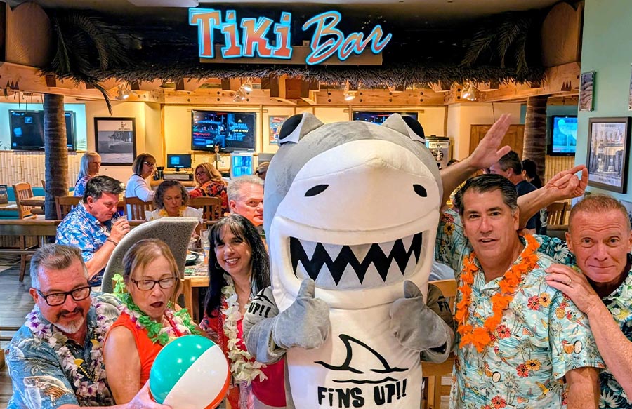 margaritaville tiki bar fins up pre party